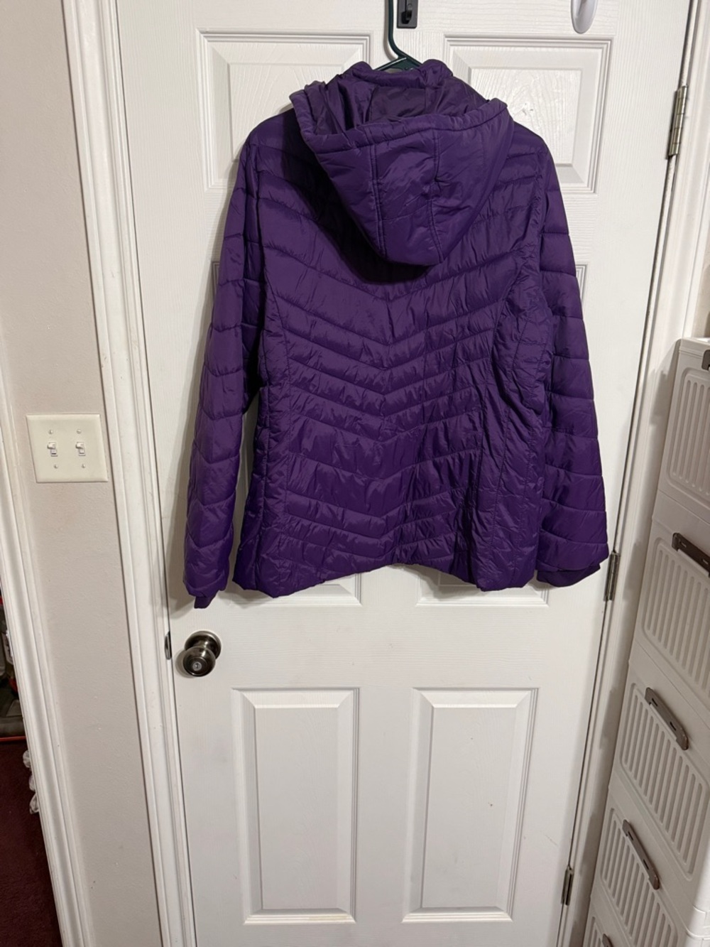 Xersion Women's Hooded Quilted Puffer Jacket in Purple - Picture 3 of 3